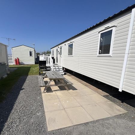 3 Bedroom Modern Caravan Sleeps Up To 8 Millom Eksteriør billede