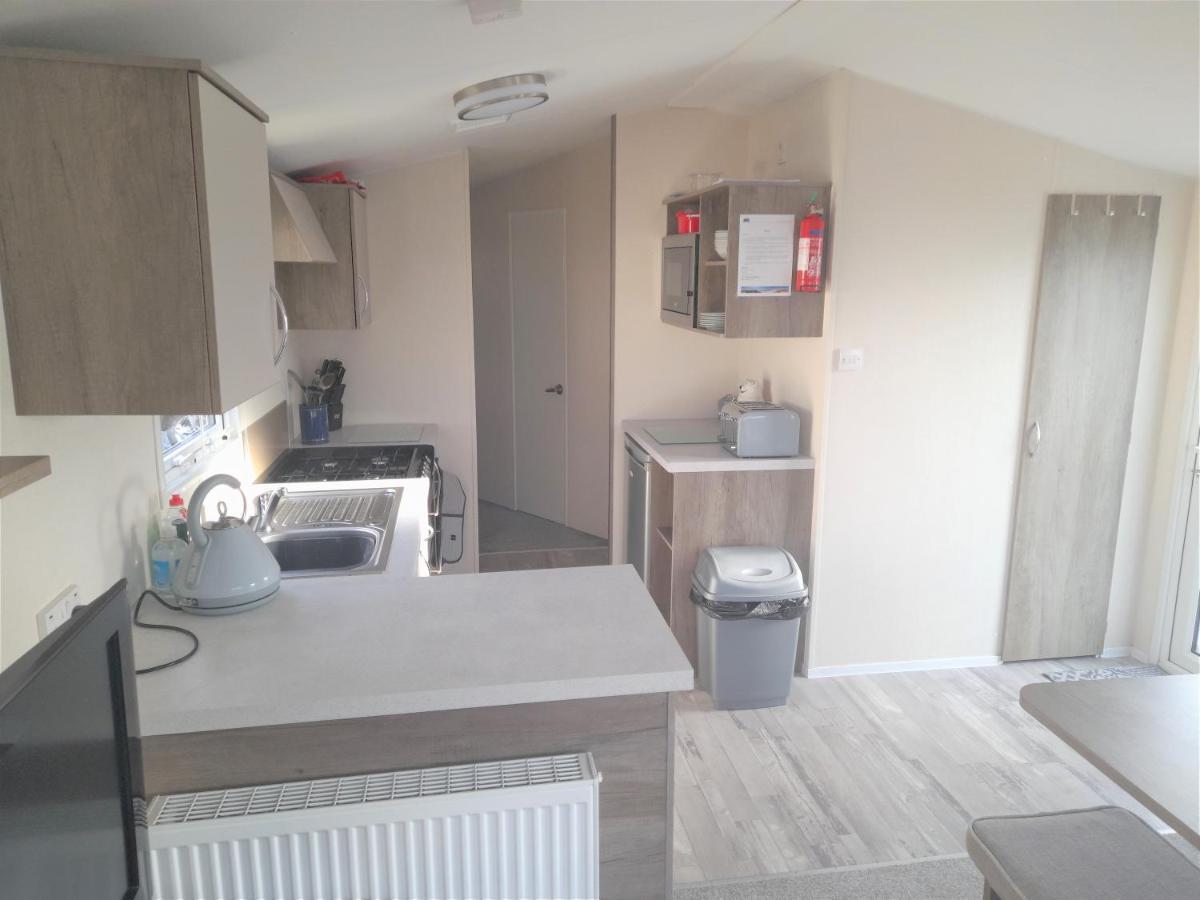 3 Bedroom Modern Caravan Sleeps Up To 8 Millom Eksteriør billede