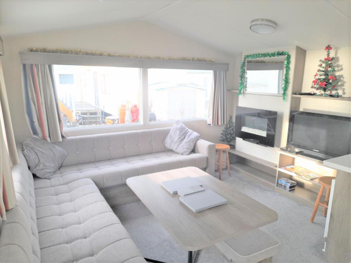3 Bedroom Modern Caravan Sleeps Up To 8 Millom Eksteriør billede