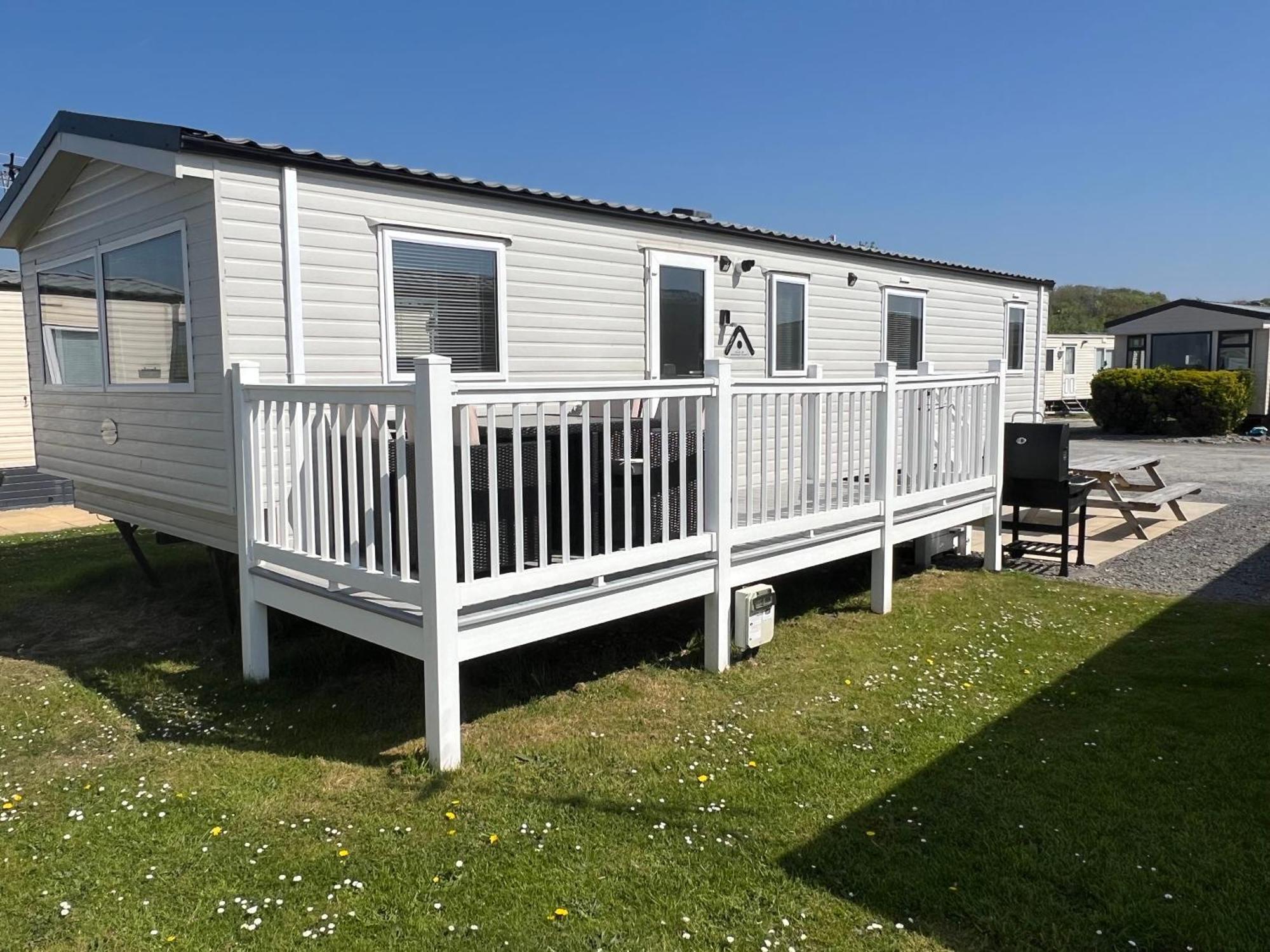 3 Bedroom Modern Caravan Sleeps Up To 8 Millom Eksteriør billede